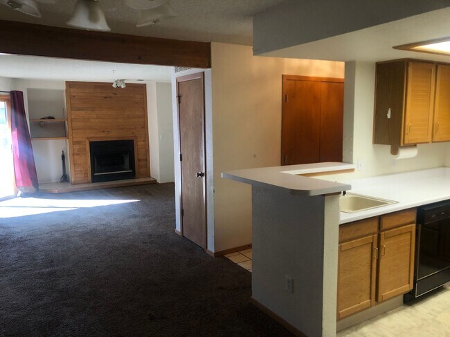Photo - 1 Bedroom Apartment with Mountain View Ava... Unit 109