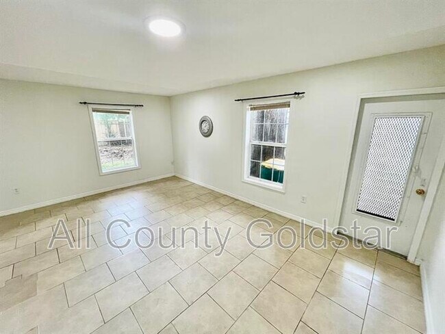 Photo - 2158 Starlite Ln