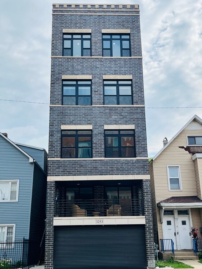 Photo - 3253 N Elston Ave Unit 4