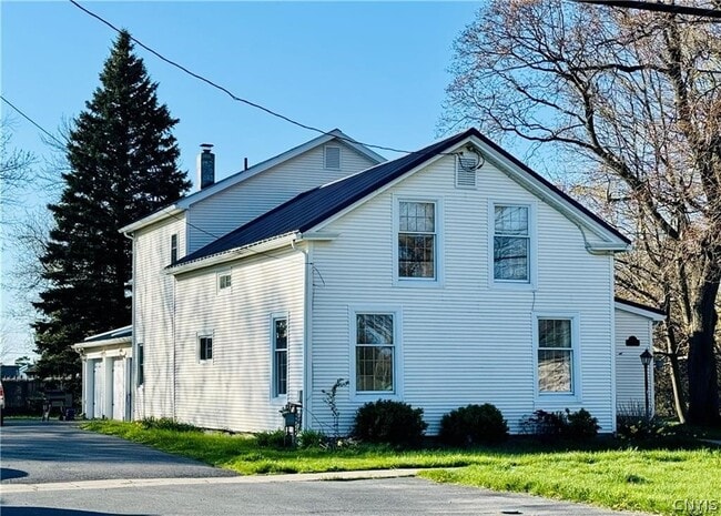 Photo - 214 S Broad St