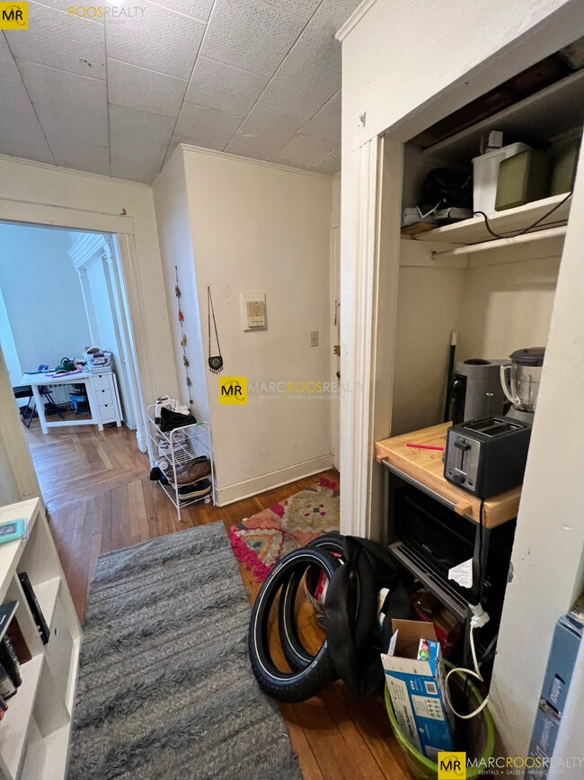 Photo - 126 Warren St