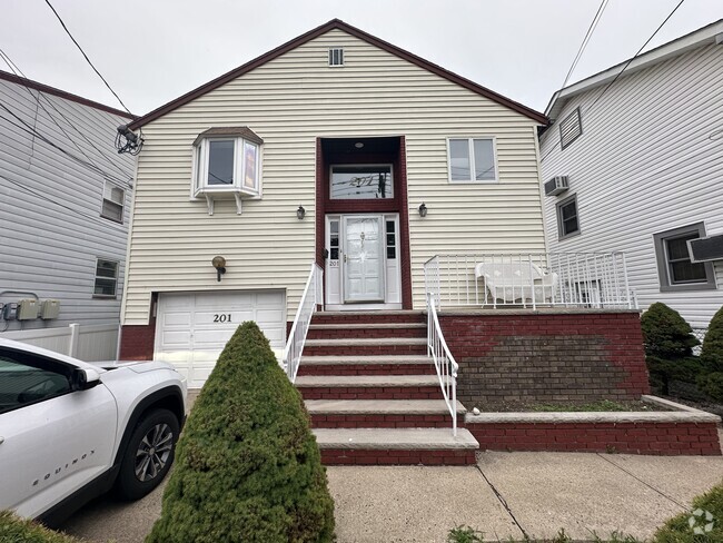 Building Photo - 201 Newark Ave Unit 1 Rental