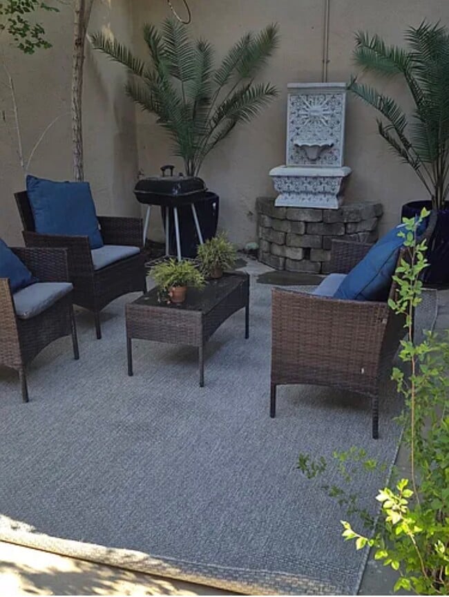 Cute common area - 45409 10th St W Unit 45409