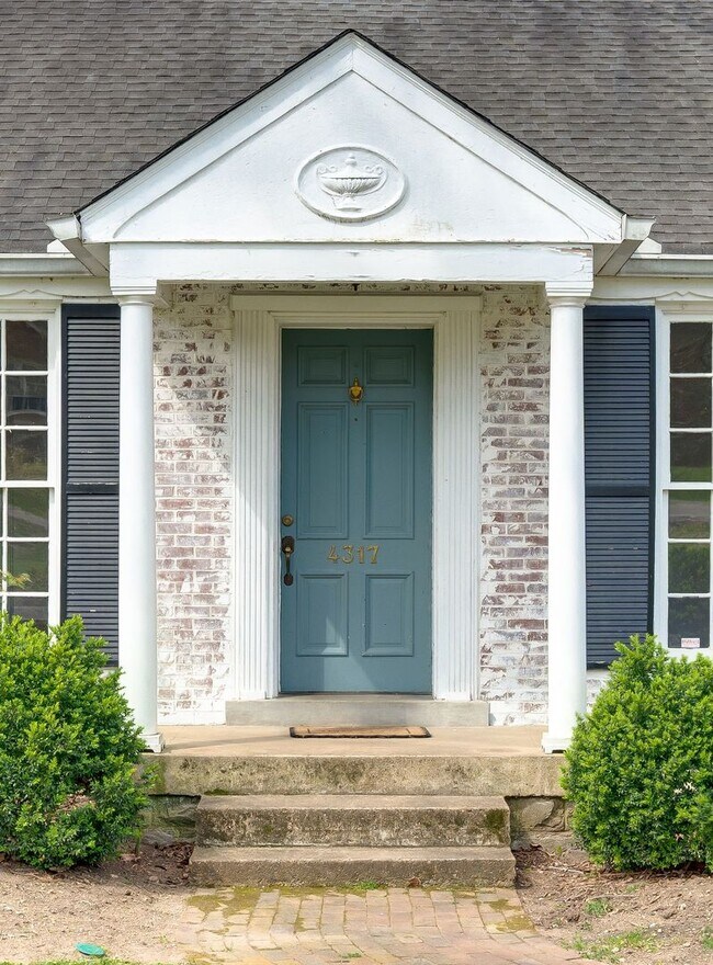 Photo - Beautiful 4BD/3.5BA home in the heart of Green Hills.