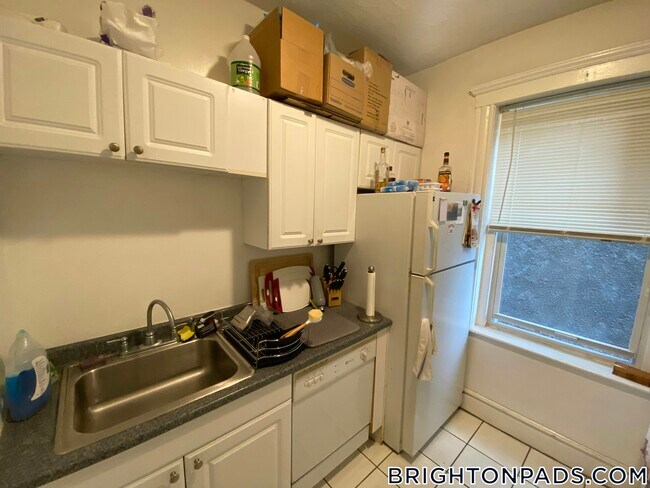 Photo - 10 Lothian Rd Unit 10