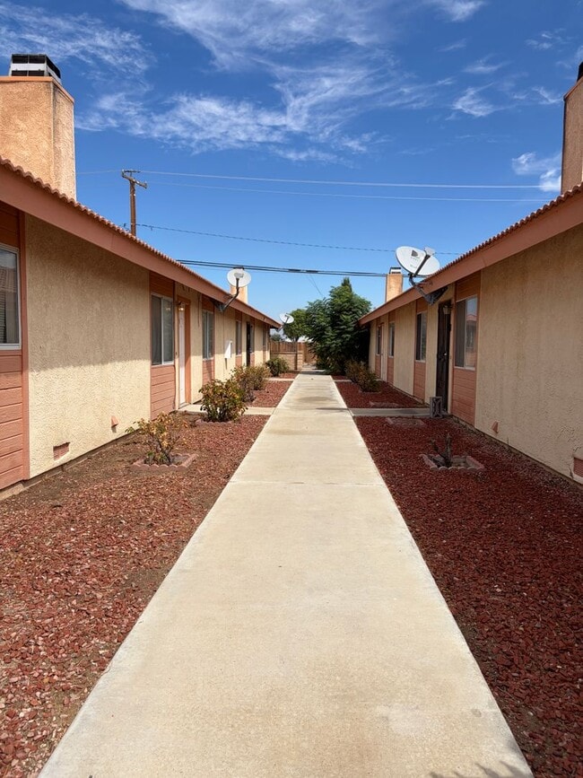 Building Photo - 9641 N Loop Blvd Unit A