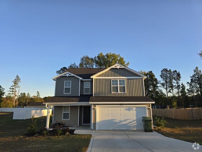 Building Photo - Lovely 4 bedroom home built in 2024!