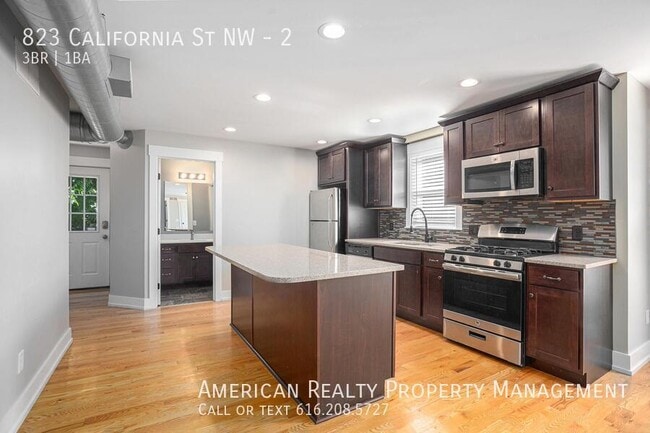 Photo - 823 California St NW Unit 2