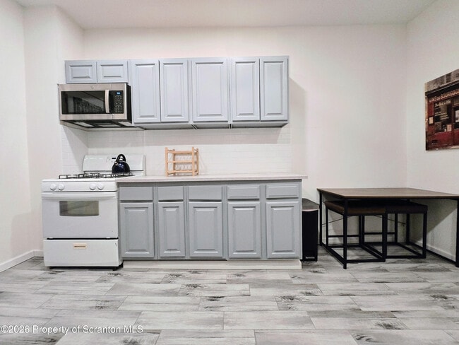 Photo - 905 Quincy Ave