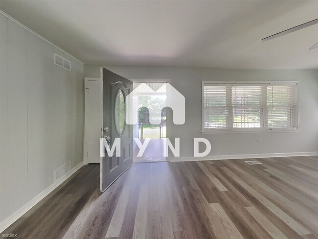 Photo - 3 br, 2 bath House - 510 9th Ave