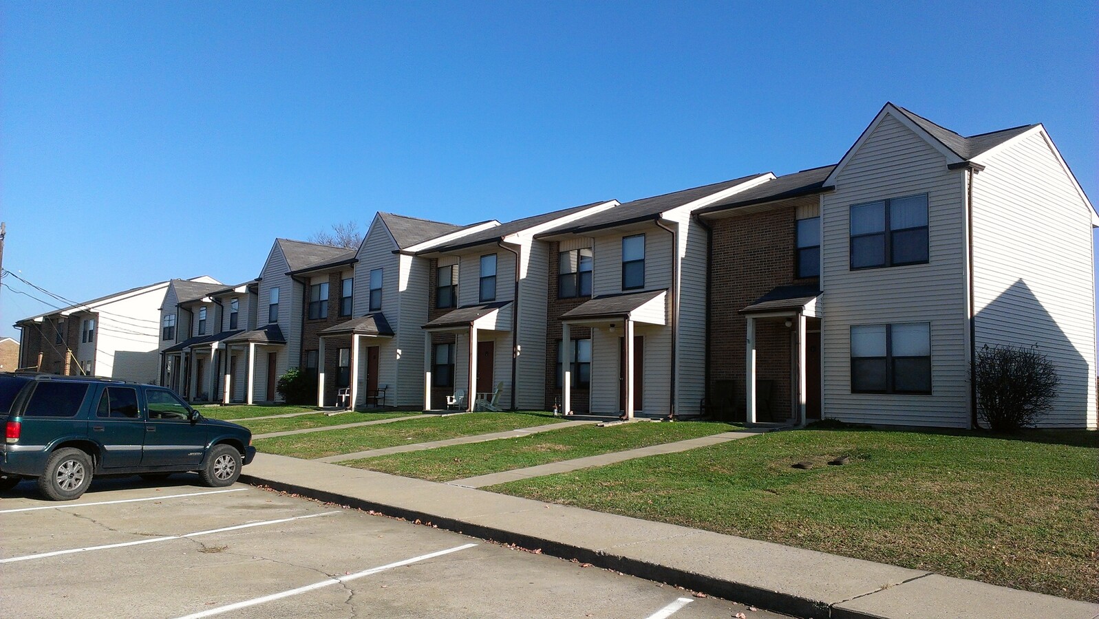 Fleming Trace - Fleming Trace Apartments