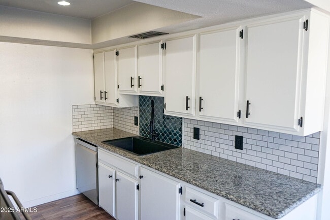 Photo - 1261 N 84th Pl