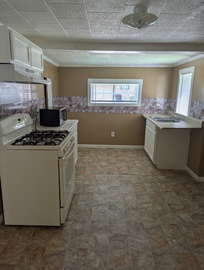 Photo - 117 Abernathy Ave