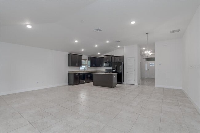 9123 46th Ct E