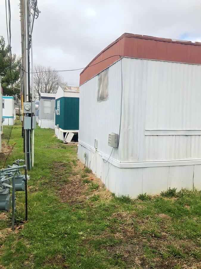 Photo - 32 Mahoning Ave