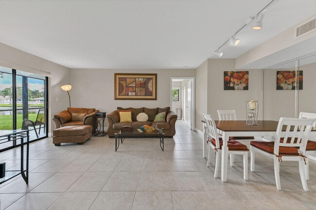 Photo - 15465 Lakes of Delray Blvd Unidad 101