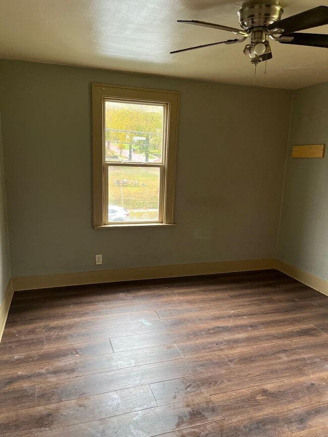 Photo - 1313 Manchester Rd