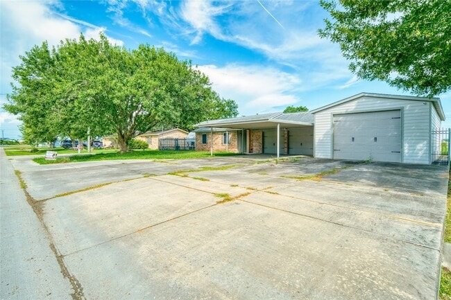 Photo - 4406 Mallard Dr