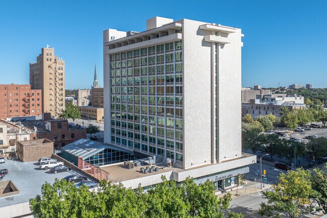 Exterior Photo - West 7th Apartments