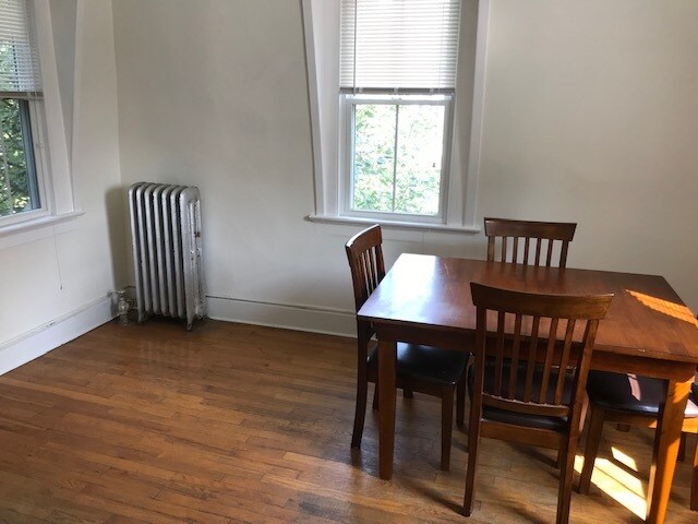 Living Room - 459 Orange St Unit #3