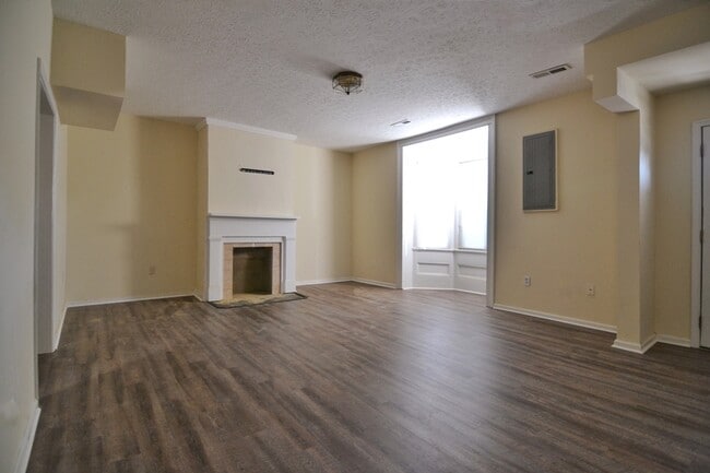 Photo - 1311 13th St