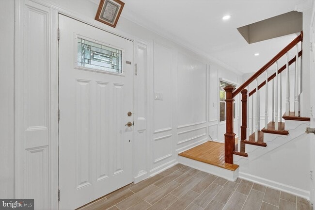 Photo - 9534 Braddock Rd