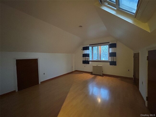 Photo - 58-44 219th St