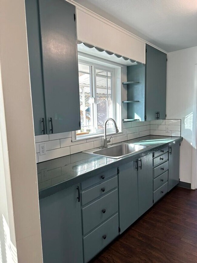 Photo - Super Cute 2 bedroom house