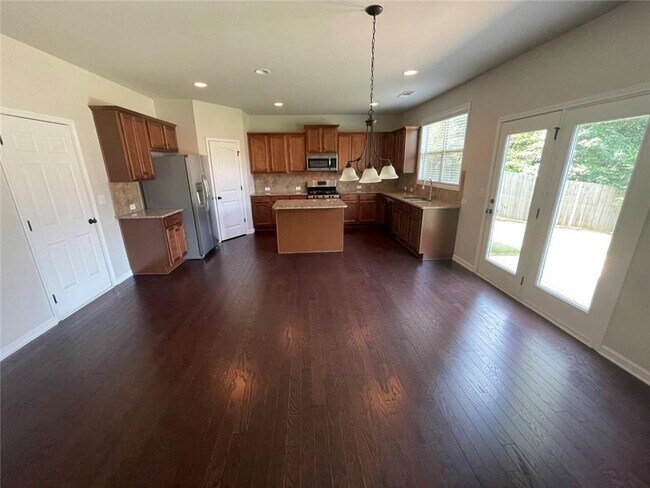 Photo - 4810 Haysboro Way