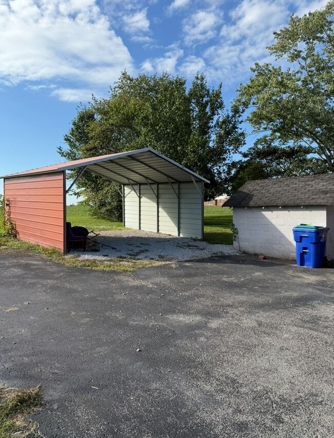 Photo - 3 Bed/1 Bath House