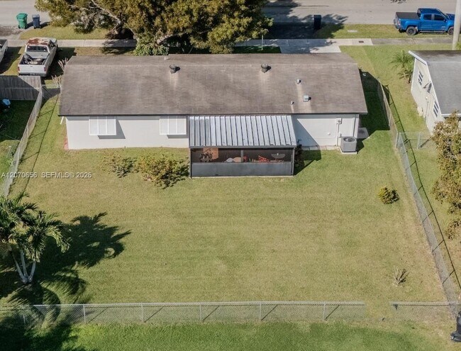 Photo - 18225 SW 94th Ave
