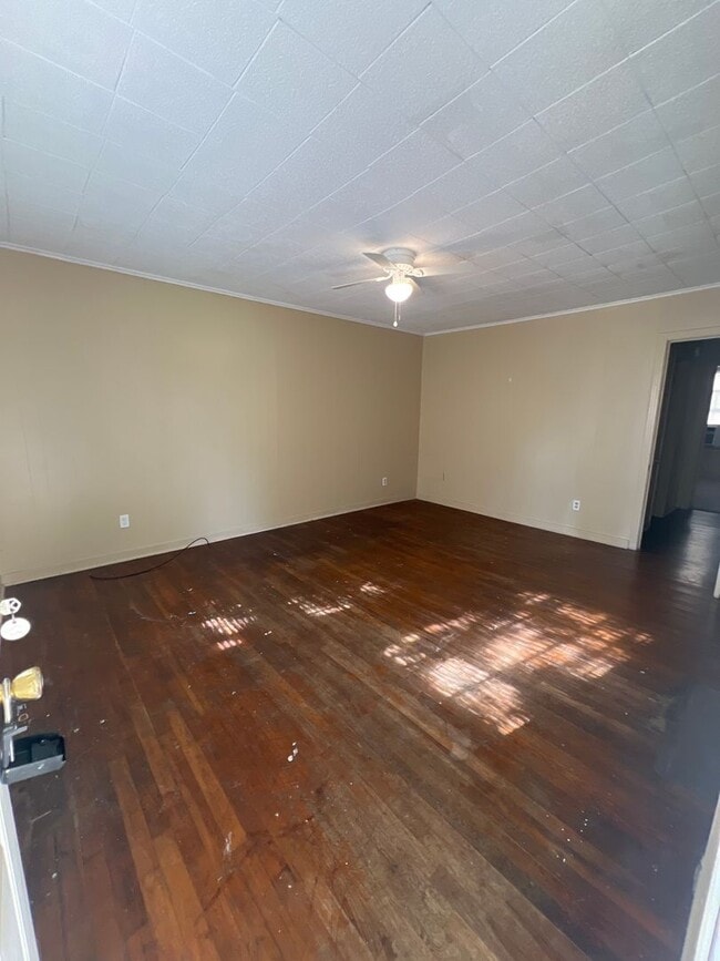 Photo - 1 bedroom 1 bath Duplex for lease