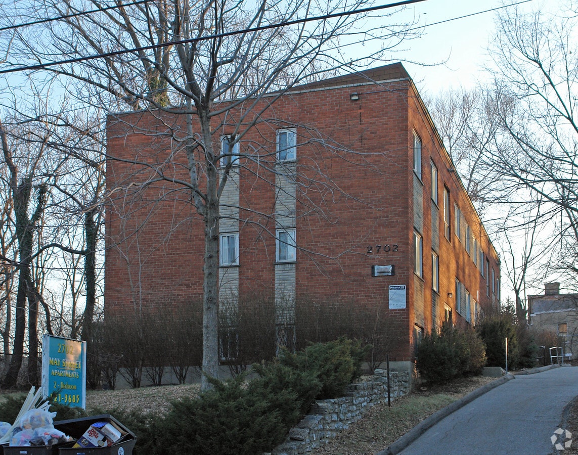 Photo - 2702 May St Apartments