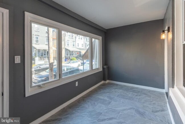 Building Photo - 34 N Paxon St Rental