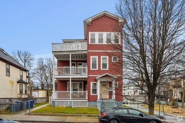 Building Photo - 10 King St Unit 3 Rental