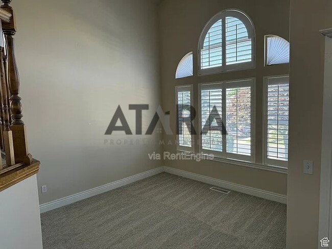 Photo - 941 Fremont Rd