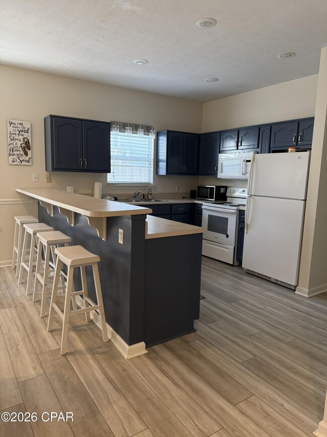 Photo - 7908 Sunset Ave