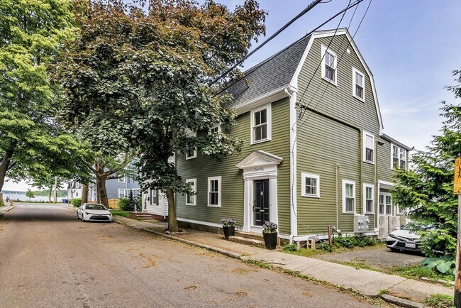 Photo - 20 Pickman St Unidad 2
