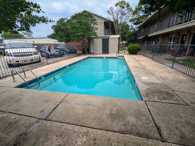 community pool - Stratford Square Apartments