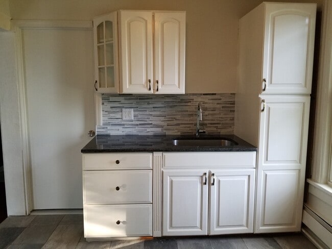 Photo - 30 Hobson Ave