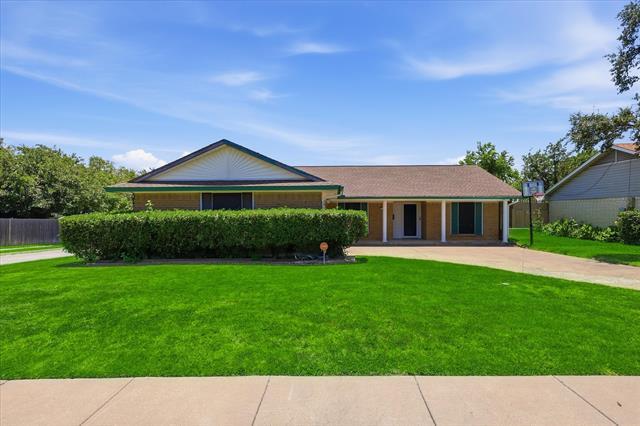 Building Photo - 2132 Bordeaux Dr