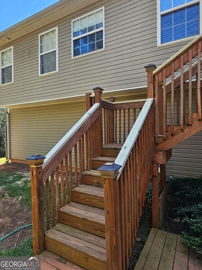 Photo - 1406 Flanagan Mill Dr