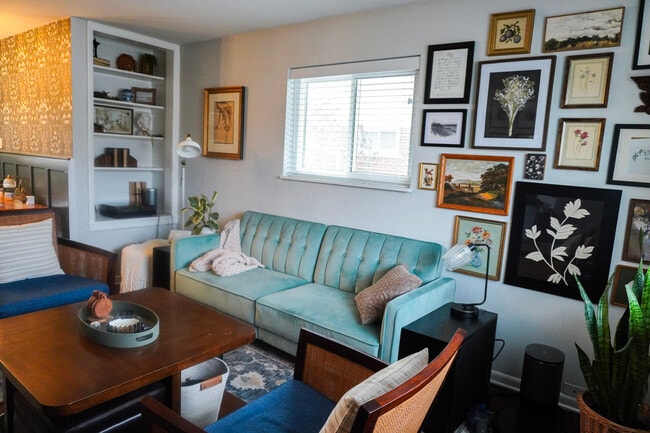 Photo - 10 Powhatton Dr