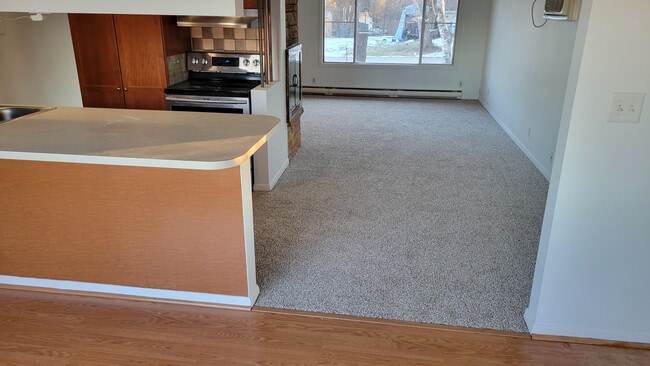 Photo - 321 Lillian Ct Unidad 321