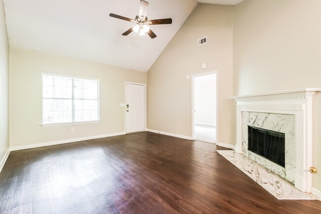 Photo - 555 Jackson Lake Rd