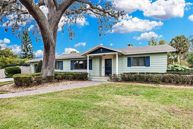 Photo - 307 W 4th Ave