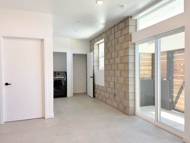 1520 Tyler House