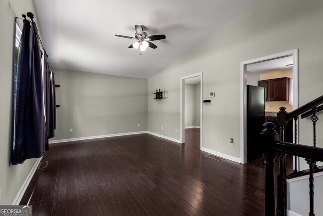 Photo - 1741 Branch View Dr