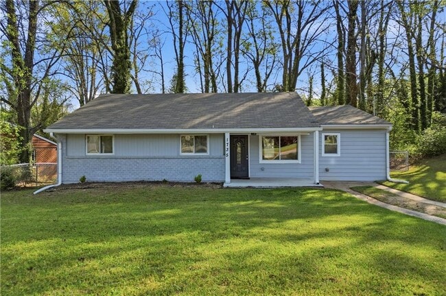 Building Photo - 1735 Carter Cir