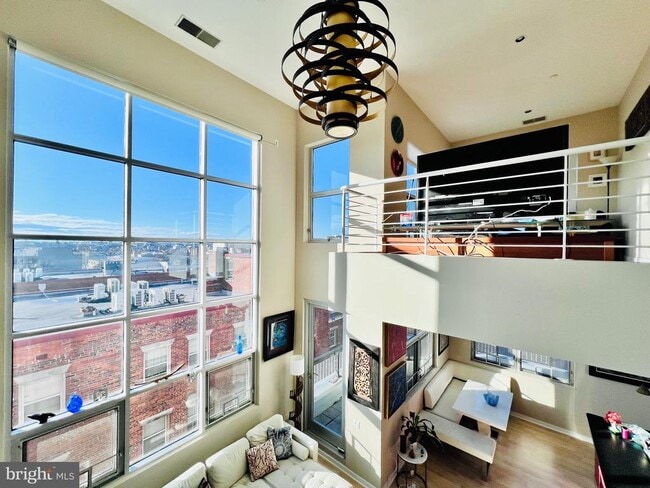 Building Photo - 2410 17th St NW Unit 300